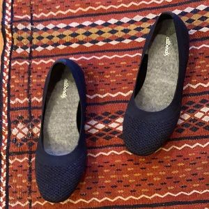 Allbird Tree Breezer black flats. Brand new